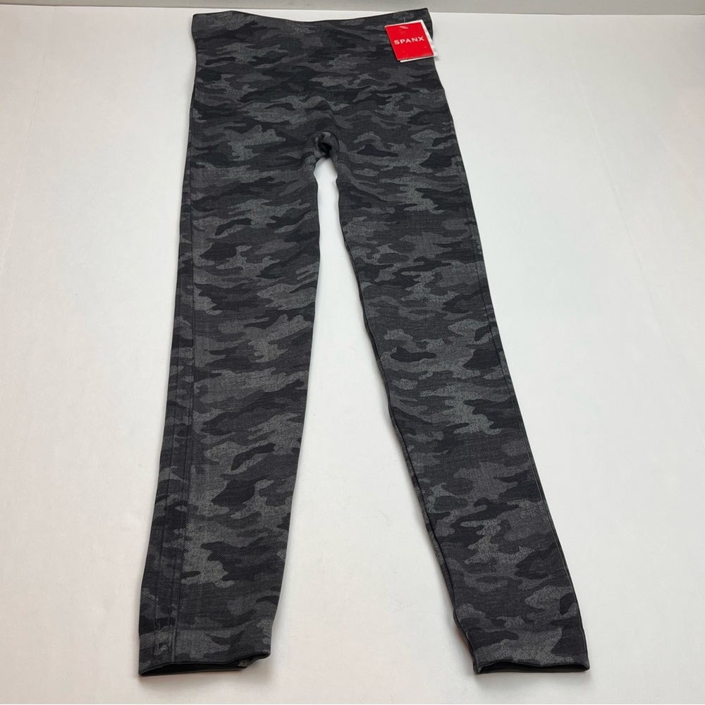 SPANX Look At Me Now Women SZ Small Heather Grey Gray Camo High Rise Legging NEW
